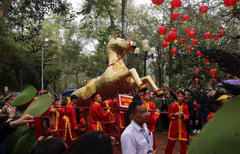 Hội đền Gióng