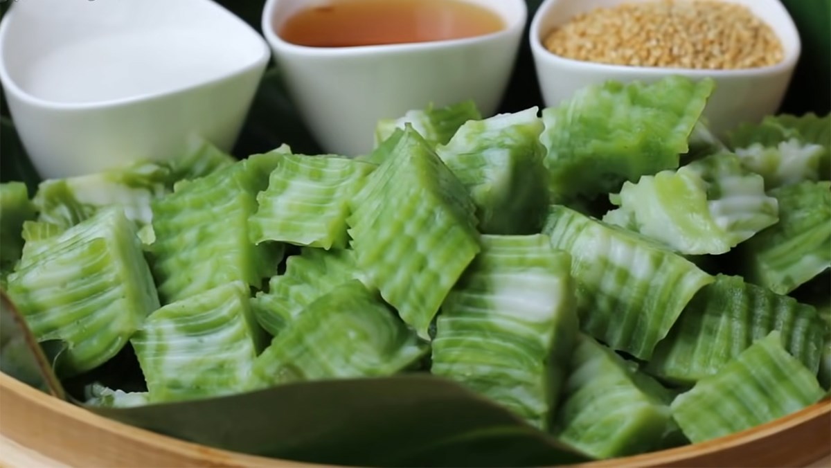 Bánh đúc sốt xanh