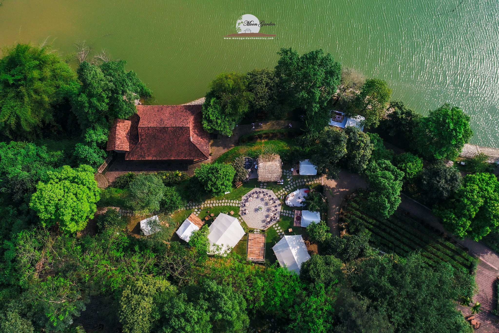 Moon Garden Homestay