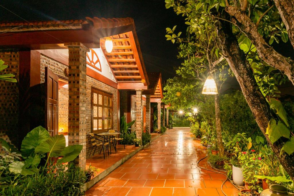 Bái Đính Eco Homestay