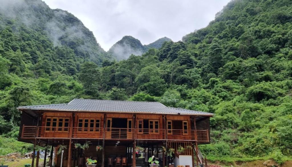 Tày Homestay Pác Bó