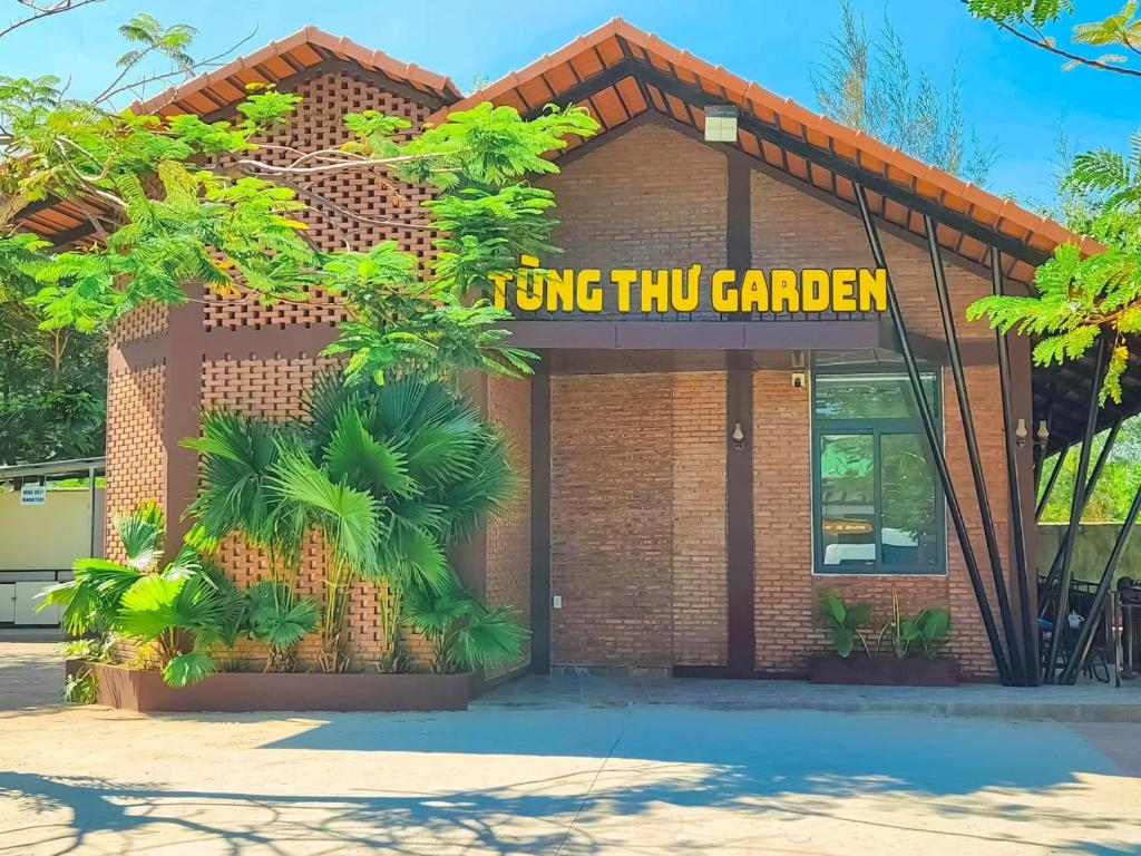 Tùng Thư Garden