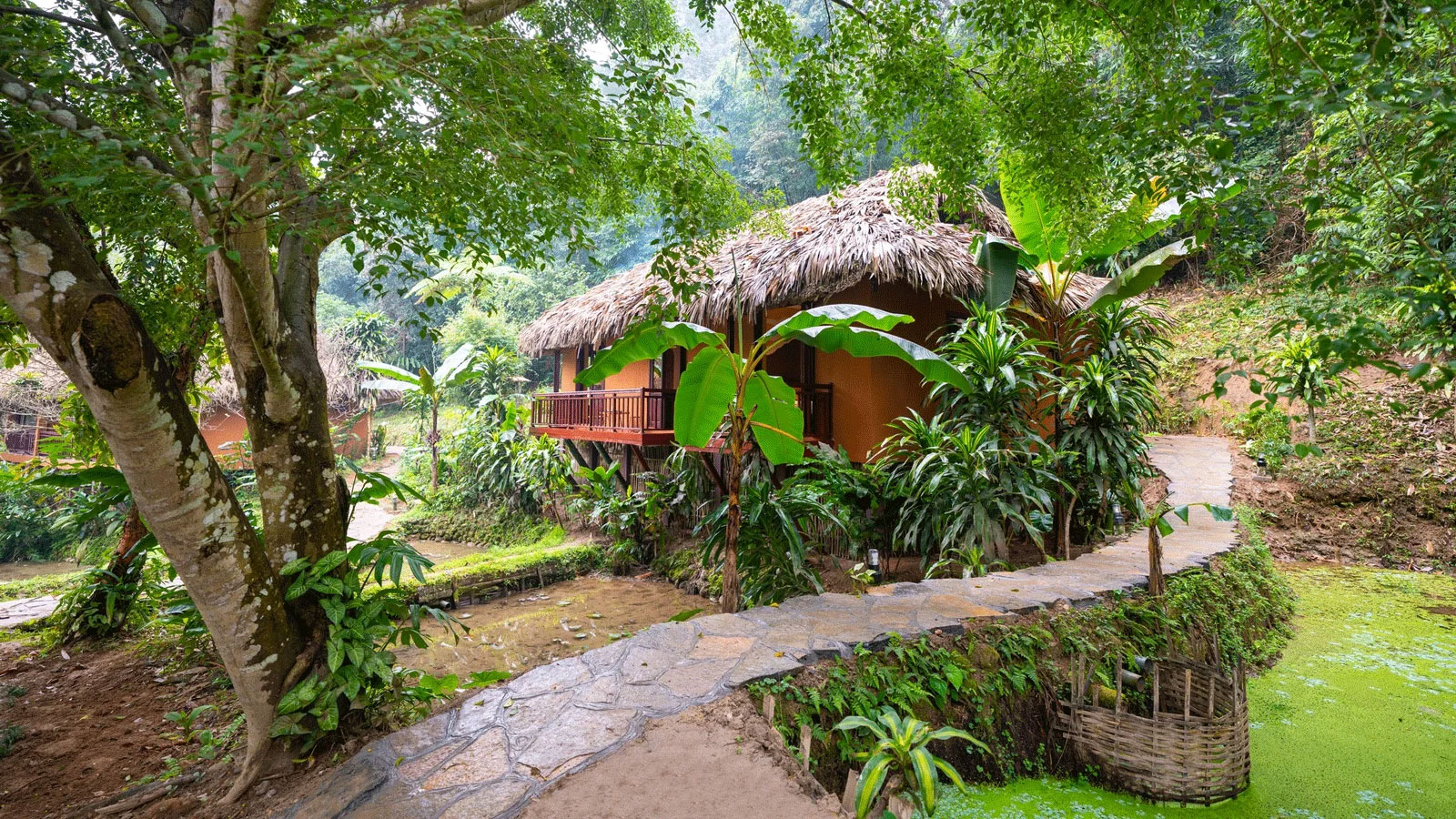 Làng Ecolodge Panhou