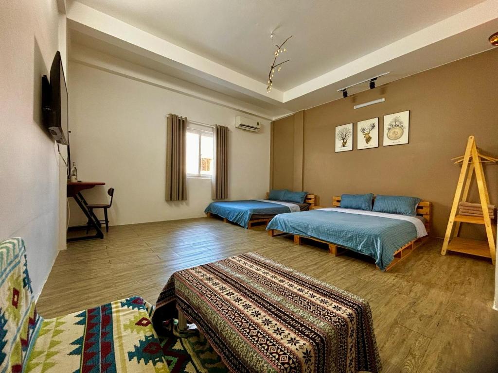 Stay Hostel
