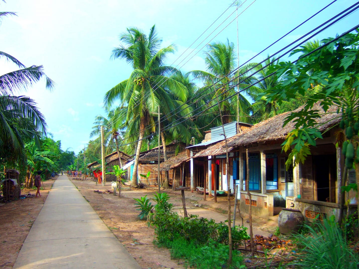 Út Săn Homestay