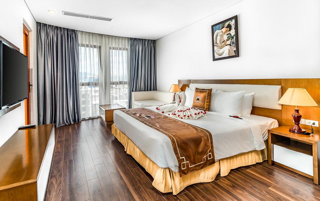 Tamarind Hotel & Apartment