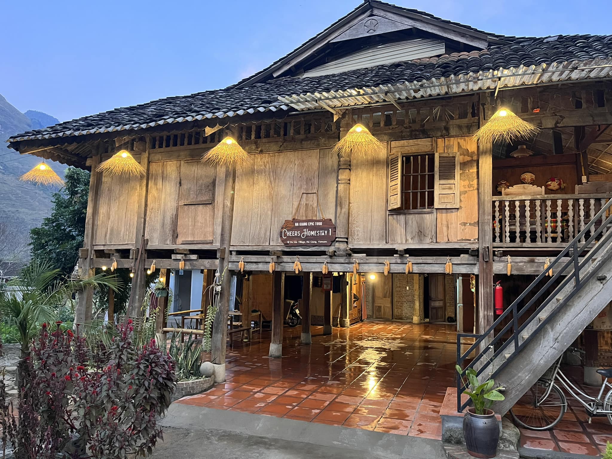 Cheers Homestay Du Già Yên Minh