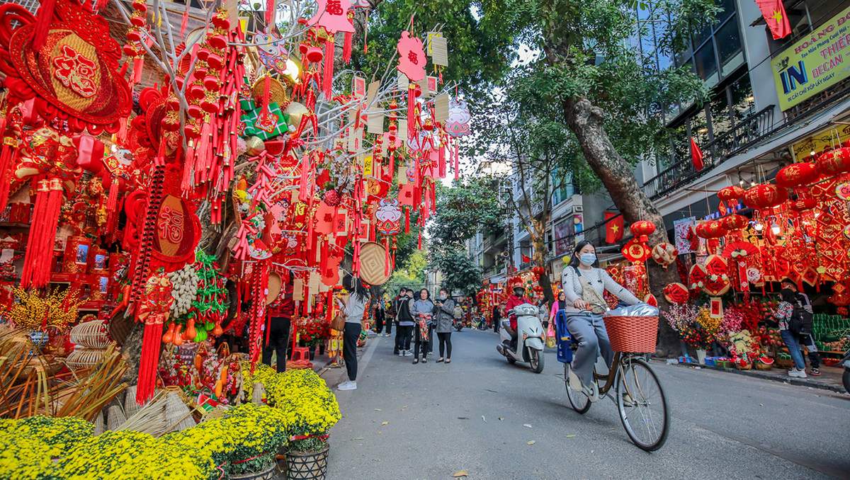 Hàng Mã ngày Tết Nguyên Đán