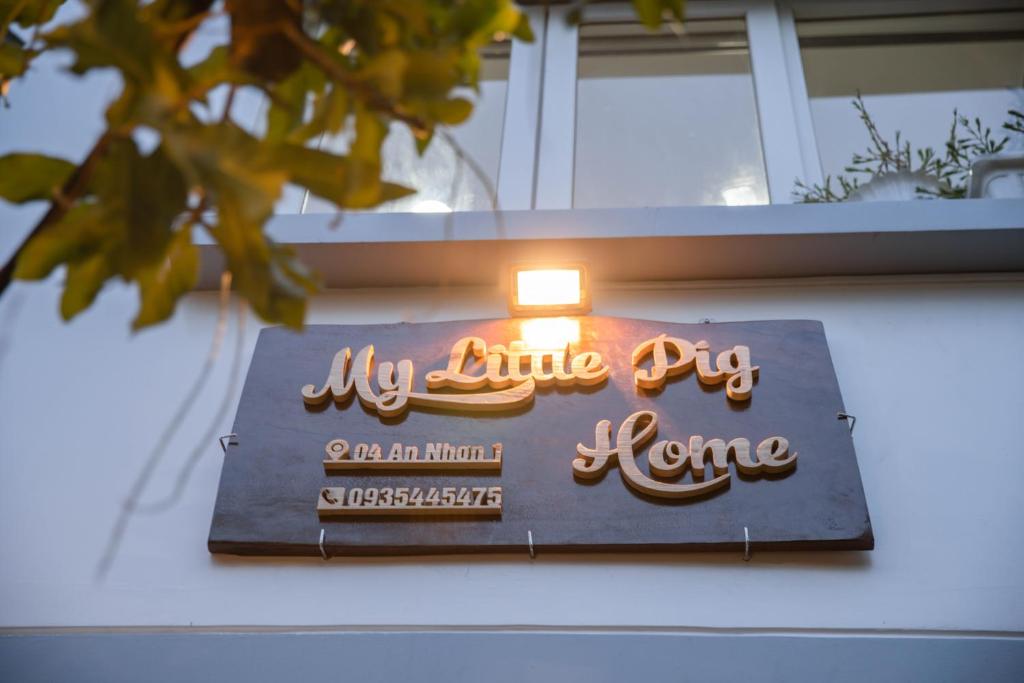 My Little Pig Home